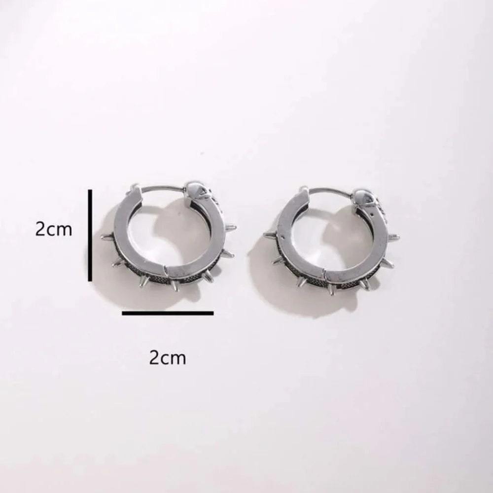 💀 Awesome Rustic Style Skeleton Skull Spiked Hoop Earrings 💀 - Picture 3 of 5